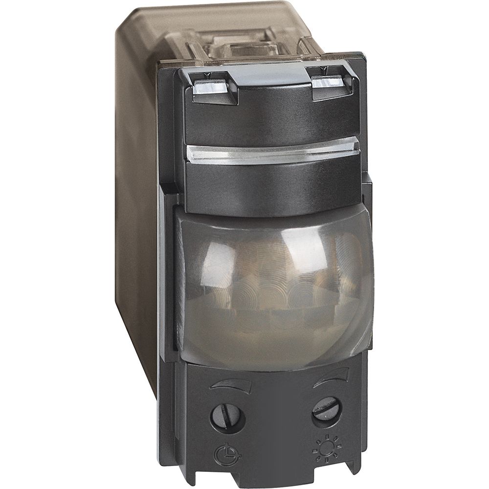 Green Switch: interruttore con sensore PIR a un modulo. Bticino K4431
