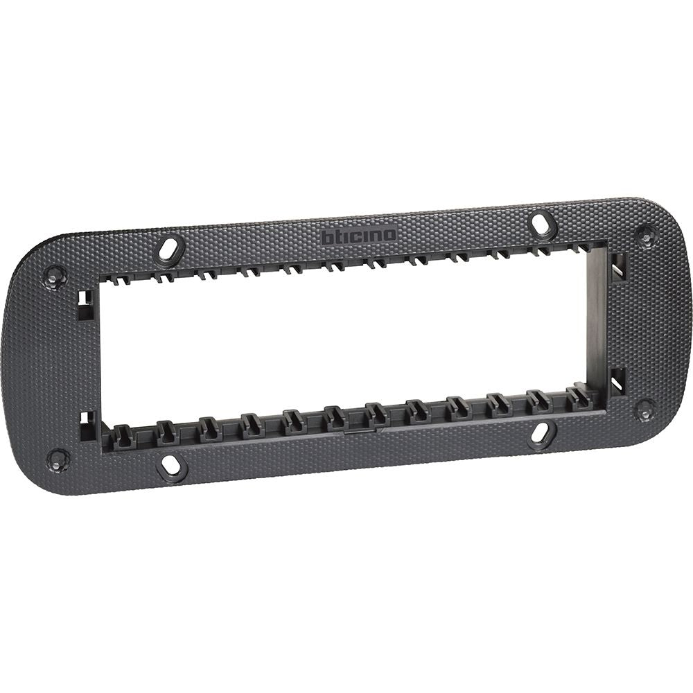 BTICINO Supporto 6 moduli fornito con valva di protezione K4706