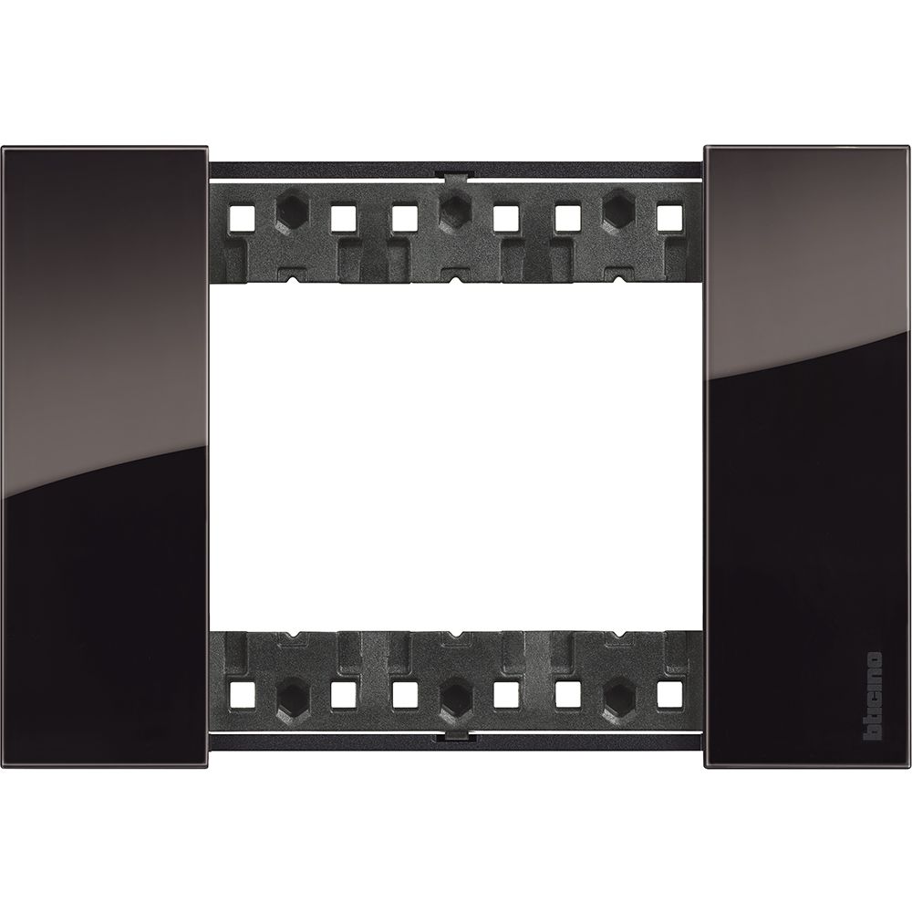 Placca Living Now 3 moduli - notte - materiale: plastica bimaterica Bticino KA4803DG