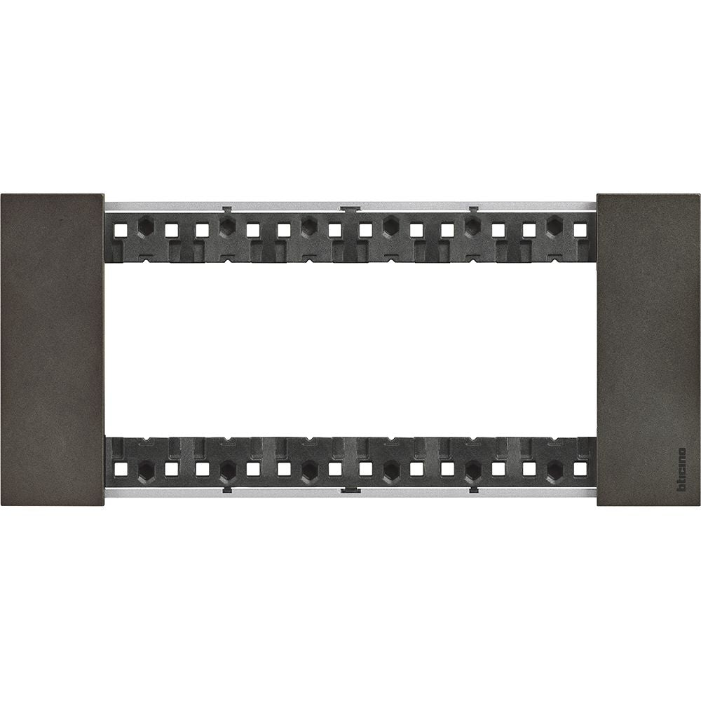 Placca Living Now 6 moduli - space - materiale: zama Bticino KA4806NG