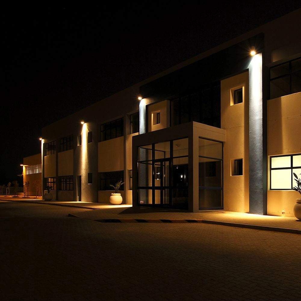 Faro LED V-TAC SMD Chip Samsung 50W Colore Nero 4000K IP65 23688