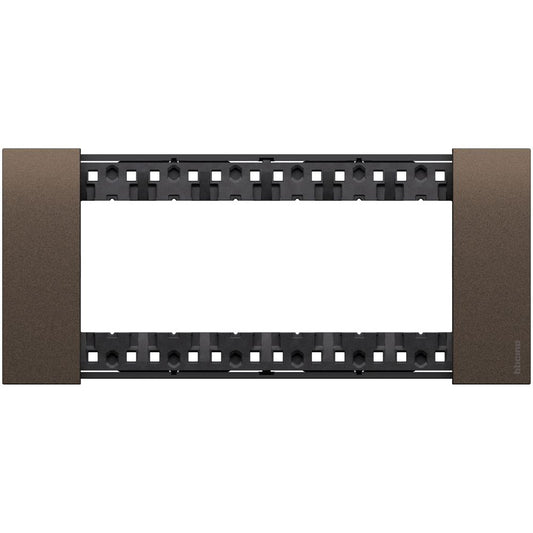 Placca Living Now 6 moduli - Finitura Bronze - Materiale Zama Bticino KA4806KB