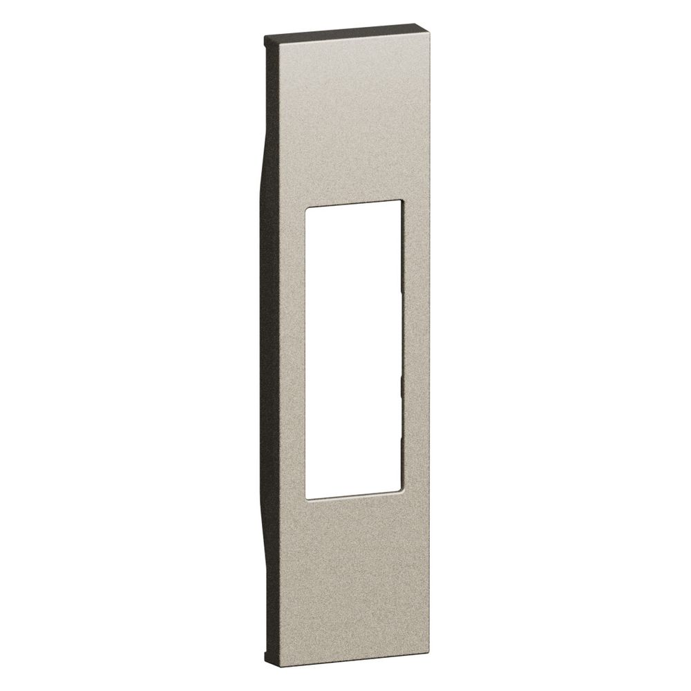 Cover per prese standard Italia P11 e P17/11, pulsante a tirante, interruttore bipolare. Per articoli KC4033 - KC4002 - KC4113 - KC4180 - 1 modulo - Champagne. Bticino KC02