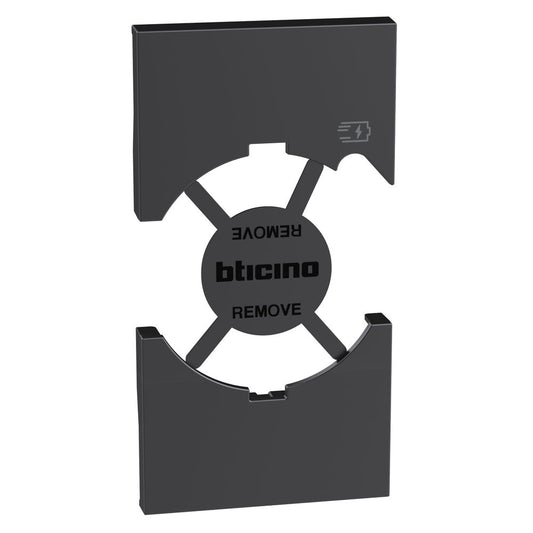 Cover per presa standard Italia P40 + USB - Nera Bticino KG68