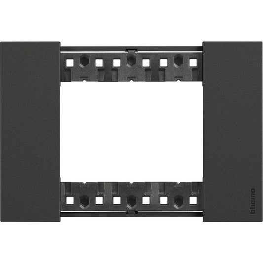 Placca Living Now 3 moduli - nero - materiale: plastica Bticino KA4803KG
