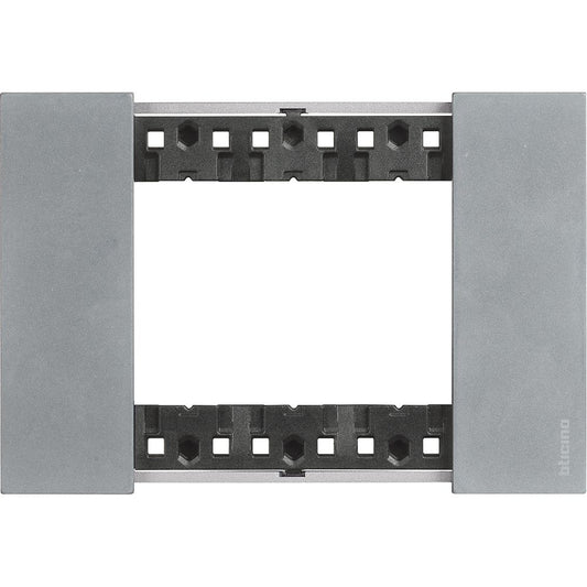Placca Living Now 3 moduli - moon - materiale: zama Bticino KA4803NW