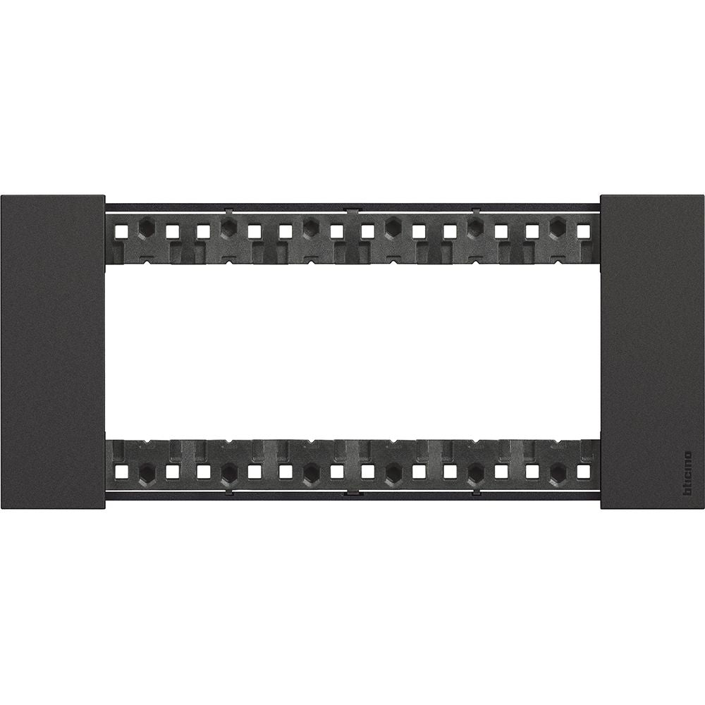 Placca Living Now 6 moduli - nero - materiale: plastica Bticino KA4806KG