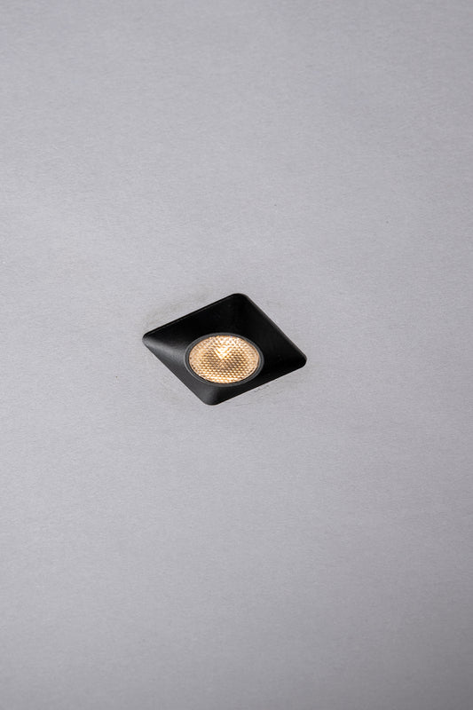 Mini Faretto Incasso LED ASSO quadrato in alluminio NERO 1W100LM 4000K DC24V  3.2x3,2 cm. NC-ASSO-Q30M-NER