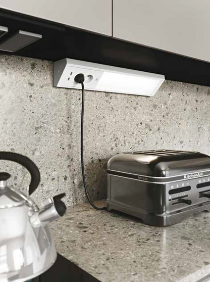 Sottopensile LED HABILIS bianco 15W 1750LM 4000K  luce naturale con presa schuko e USB LED-HABILIS-AP