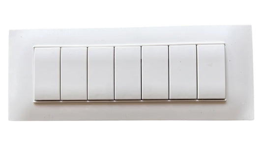 Placca Tecnopolimero Bianca 7 posti GEM  compatibile con Vimar Plana MAPAM P6007-BI